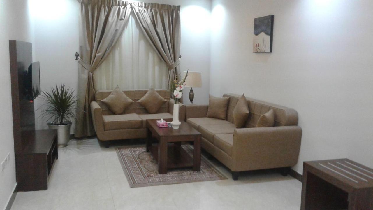 Makarem Al Olaya Suites Al Khobar Room photo